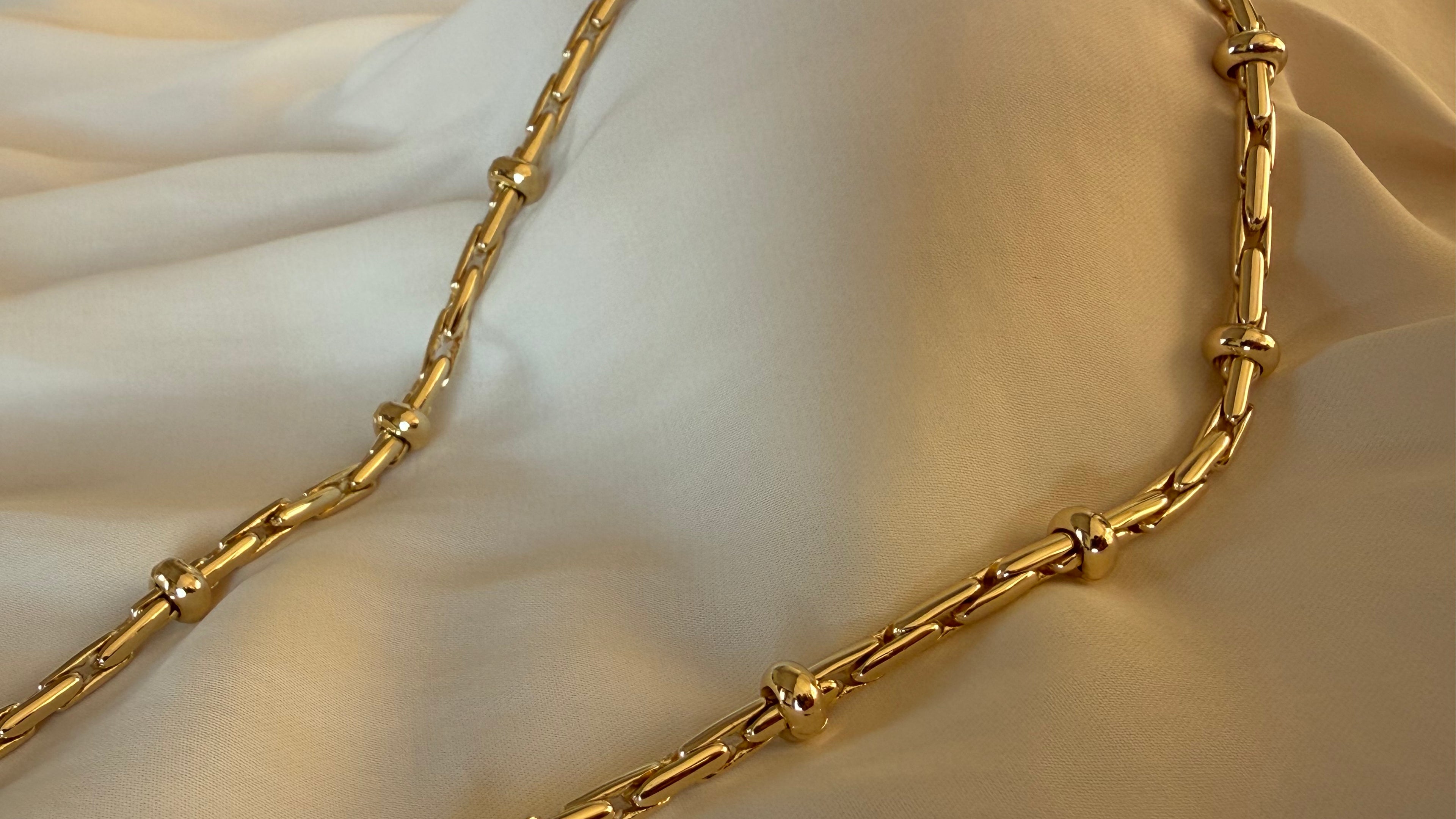 Selone Necklace