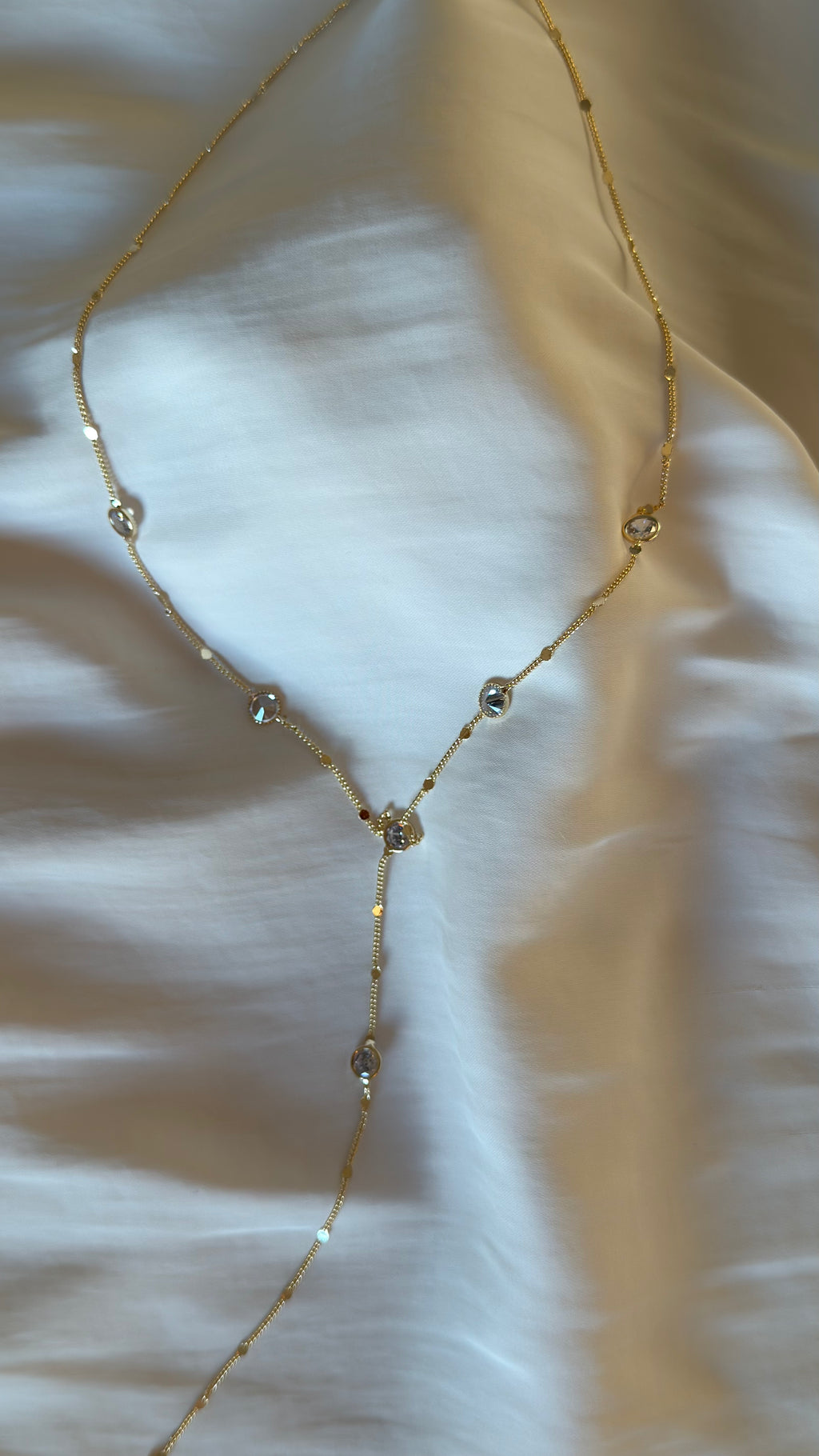 Elara Necklace