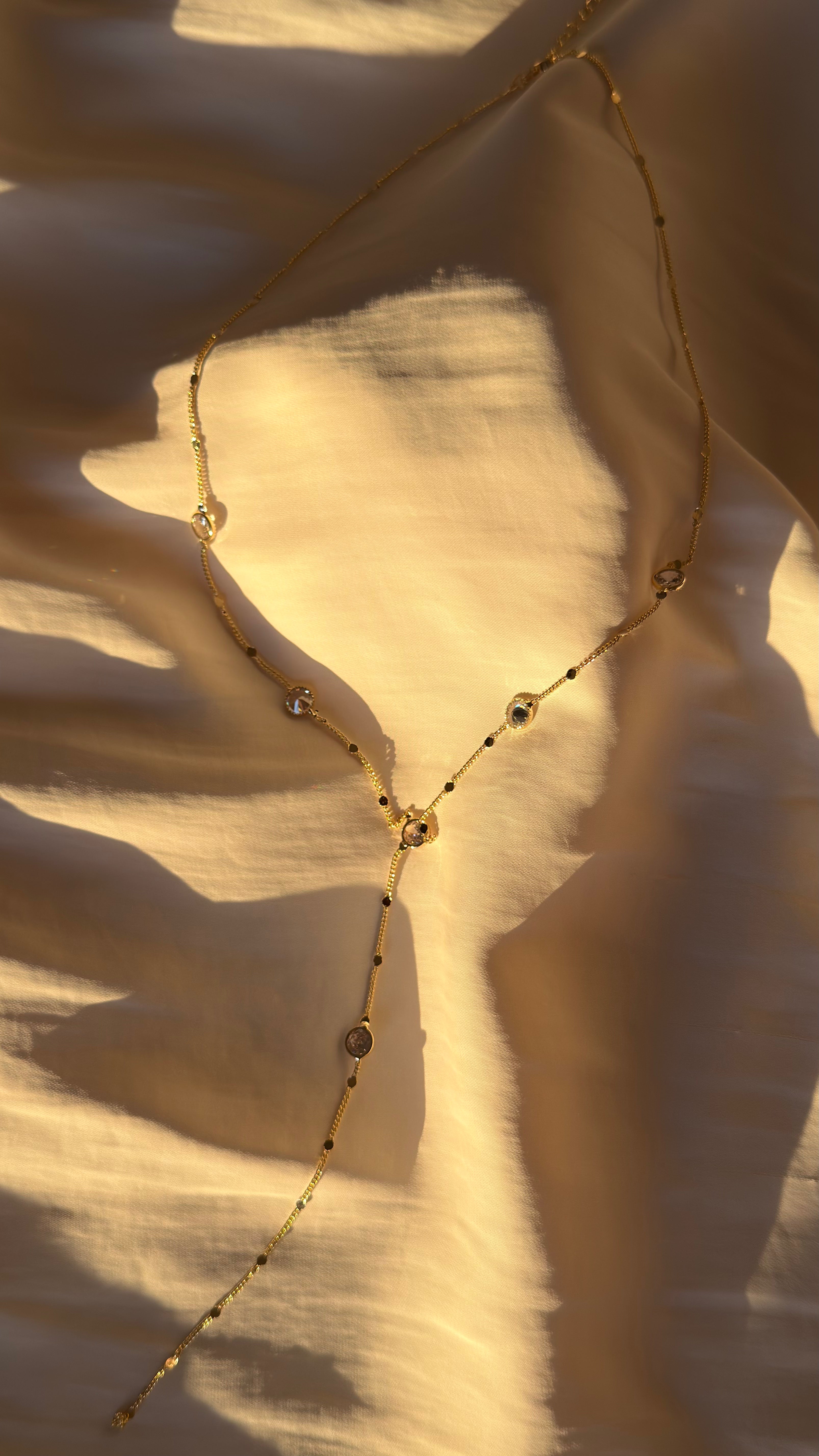 Elara Necklace