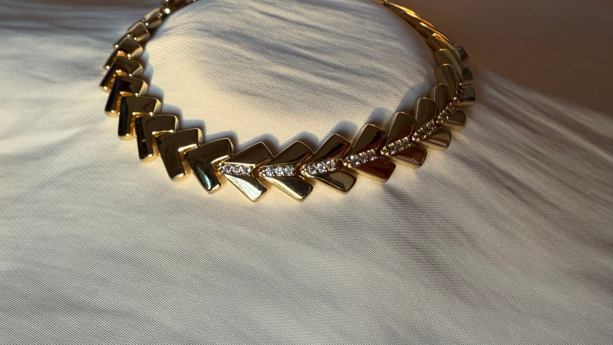 Veyra Bracelet