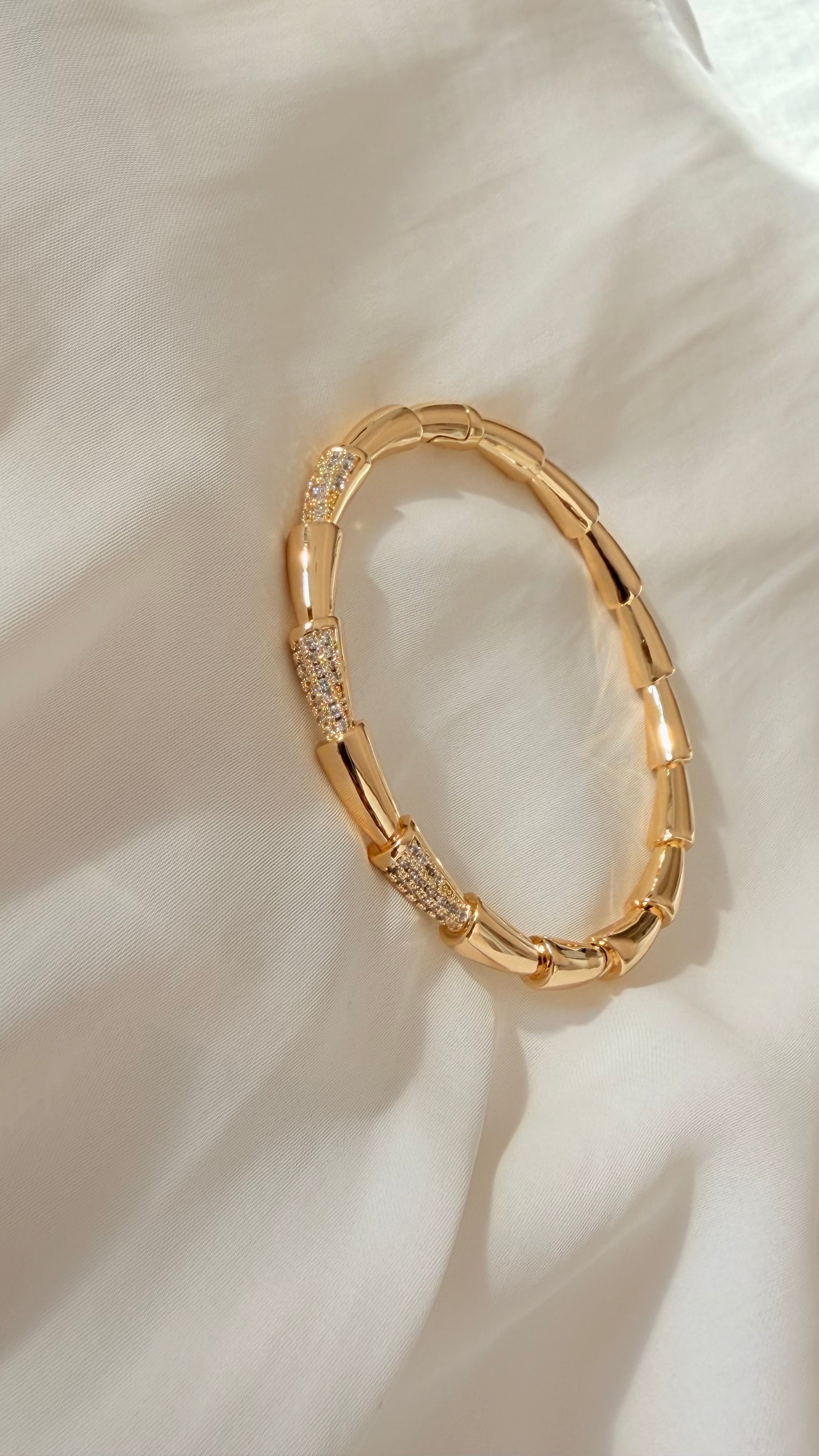 Elara Bracelet