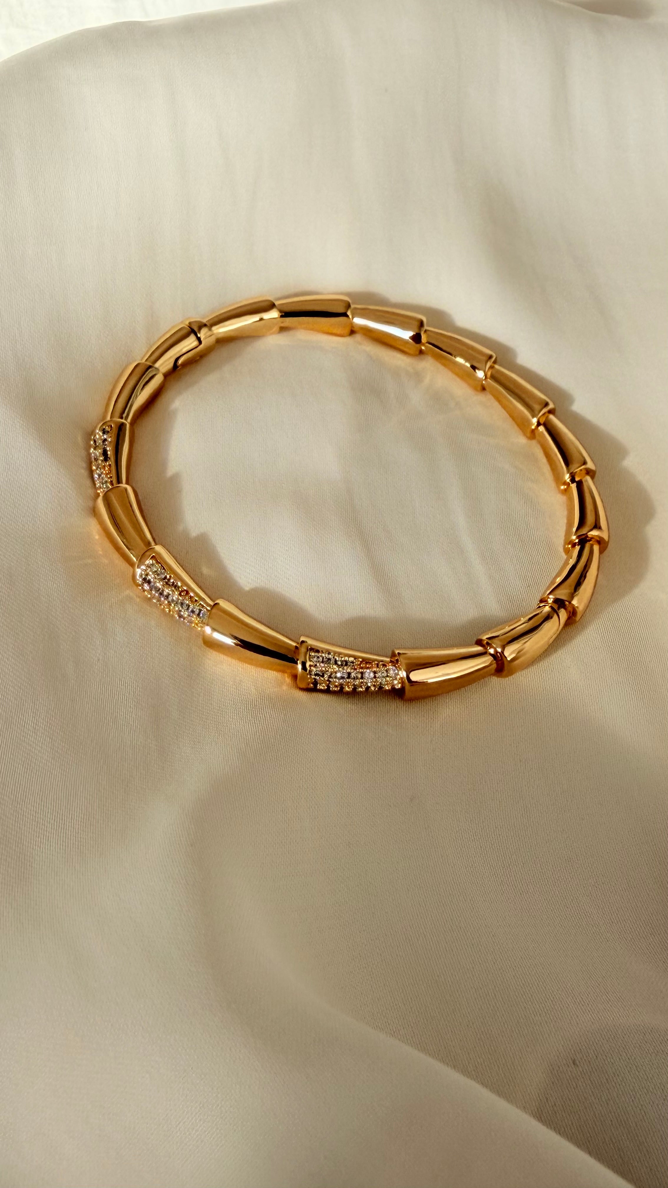Elara Bracelet