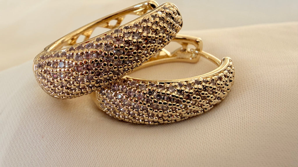 Etoile Hoop Earrings