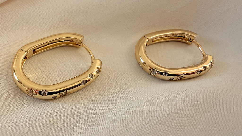 Stella Hoop Earrings