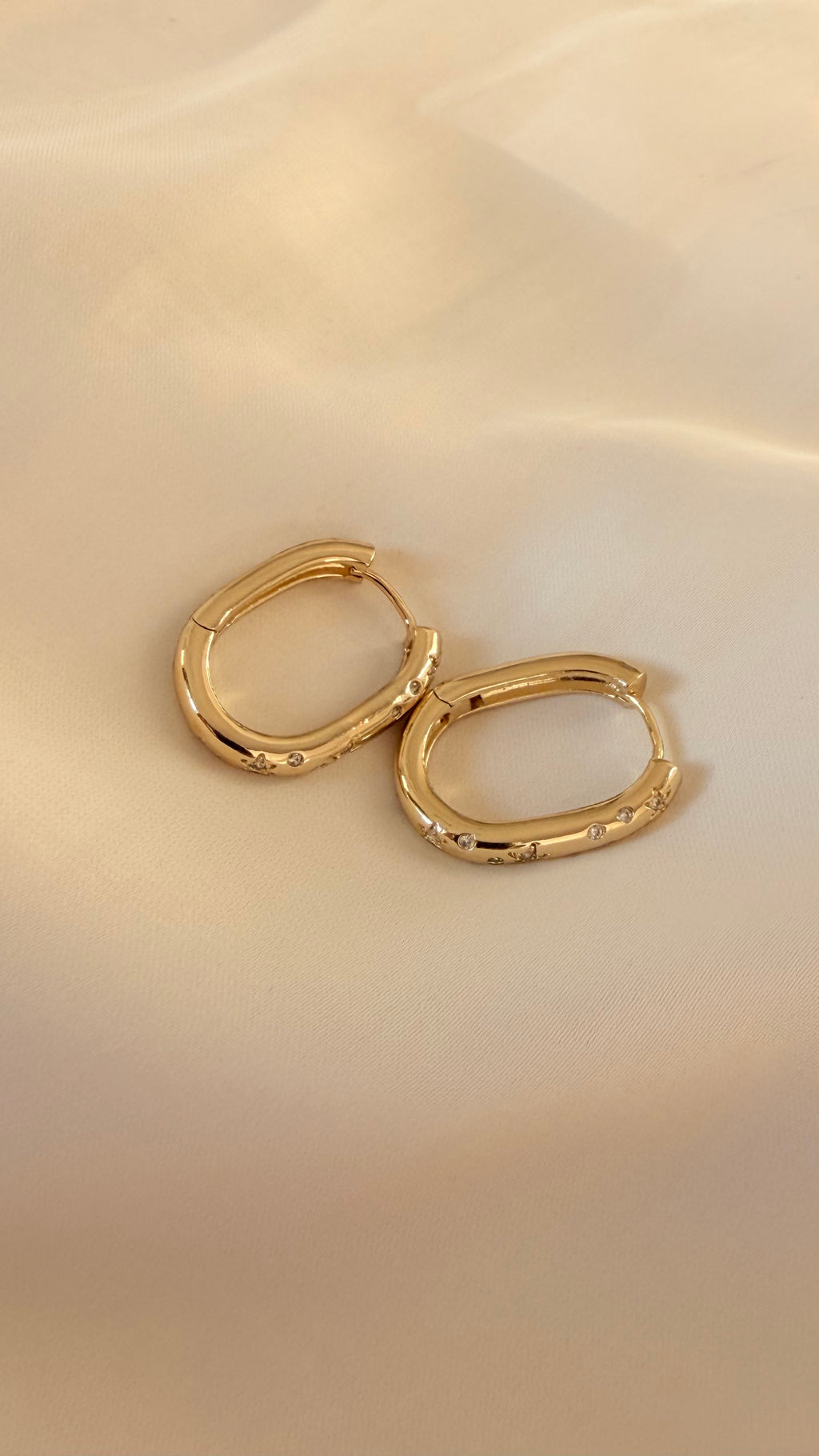 Stella Hoop Earrings