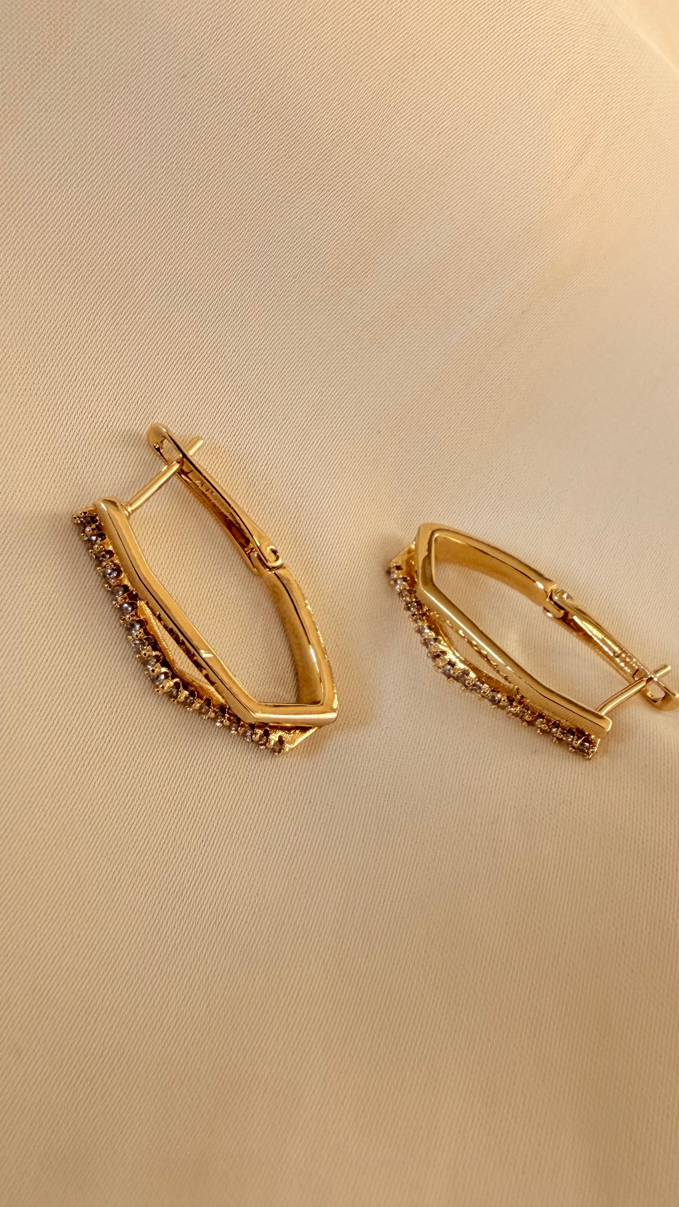 Elara Earrings